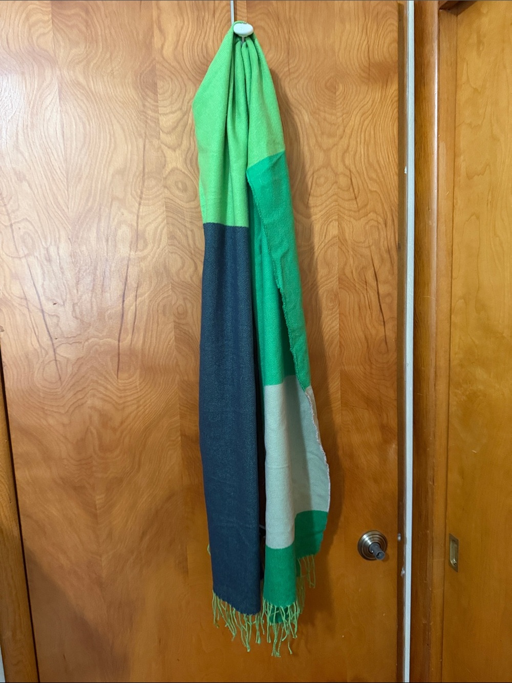 GAP Green and Dark blue Colorblock blanket scarf super soft